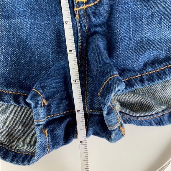 Hollister Distressed Jean short shorts 07144 - Picture 7 of 8